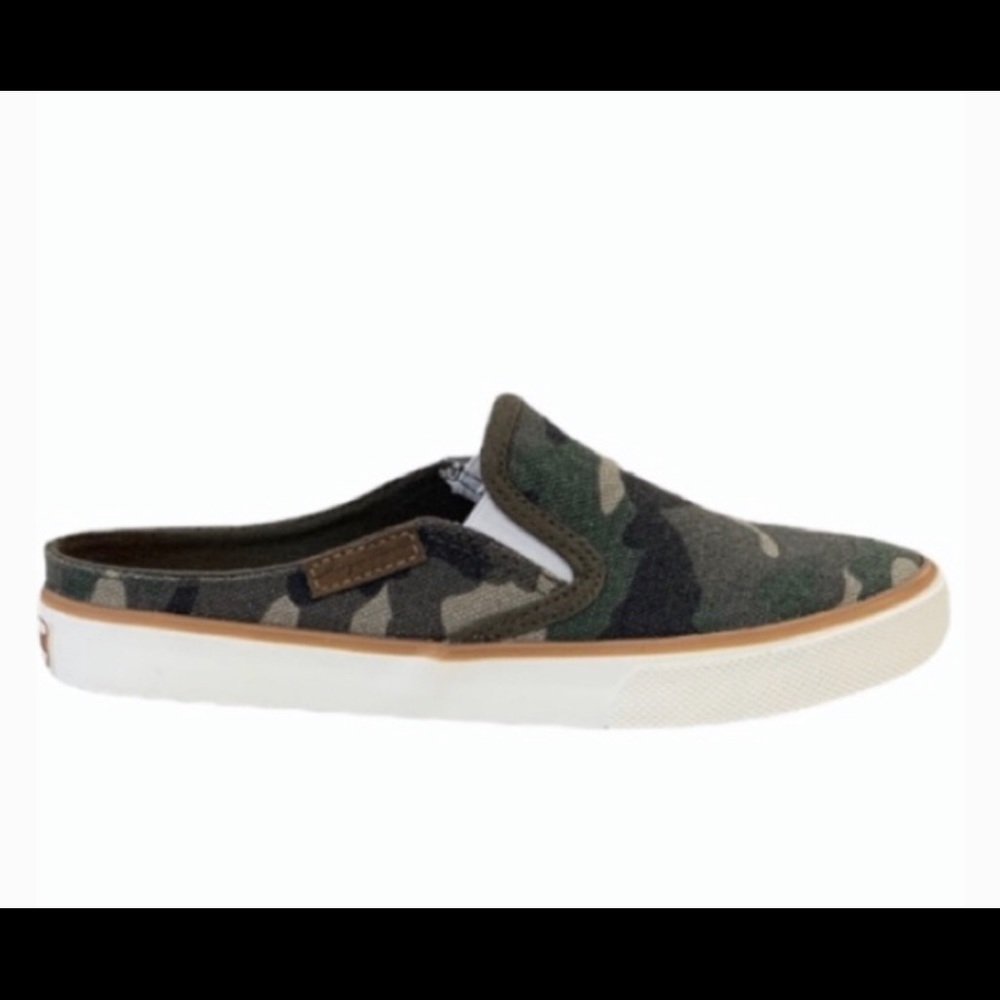 Margaritaville Camo Sailor Slip On Shoes new with tags no box